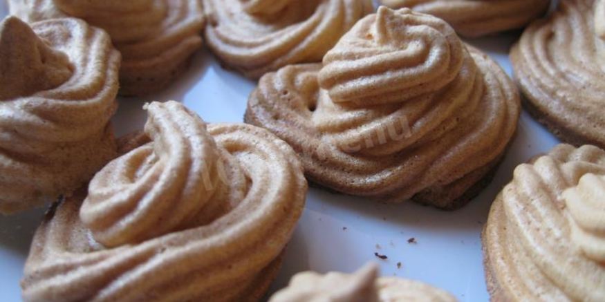 Рецепт безе на белках и пудре