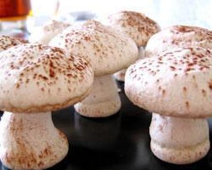 Грибочки из безе