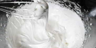 кости из безе на хэллоуин