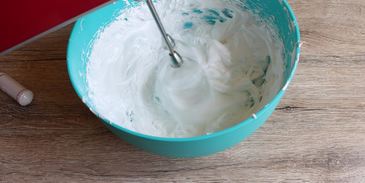 крем мокрое безе для украшения