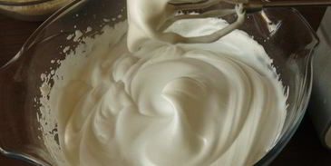 нутово-миндальные безе