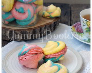 Разноцветное безе