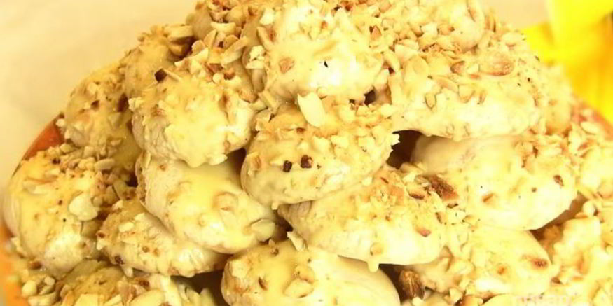 Рецепт торта-безе со сгущенкой