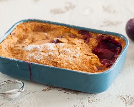 Безглютеновые клафути со сливой