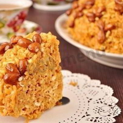 Чак-чак с фундуком