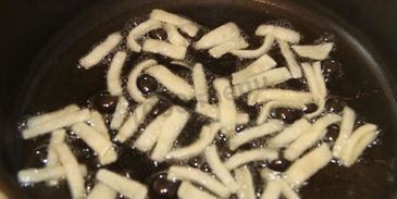 чак-чак с фундуком