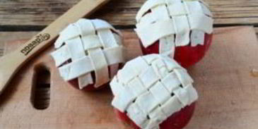 фаршированные яблоки в духовке