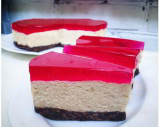 Чизкейк с халвой без выпечки