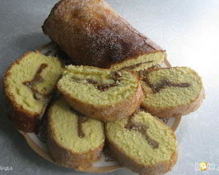 Рулет с халвой