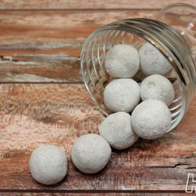 Чечевичные конфеты с миндалем