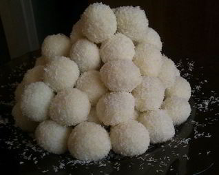 Кокосовые конфеты с изюмом