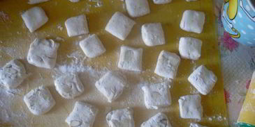 конфетки нуга в шоколаде