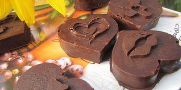 персиковый мармелад и шоколадно-мармеладные конфеты