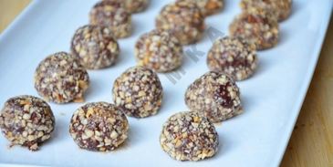 шоколадные конфеты с фундуком