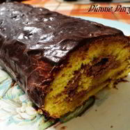 Рецепт Бисквитного рулета на ромовой пропитке с шоколадно-масляным кремом под шоколадной глазурью