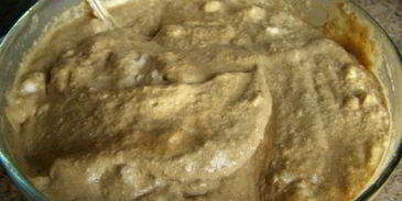 крем-капучино со сливками и сладким кофейным соусом