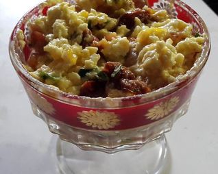 Веррин с креветками под кремом с желтым перцем