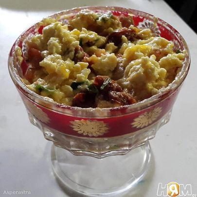 Веррин с креветками под кремом с желтым перцем