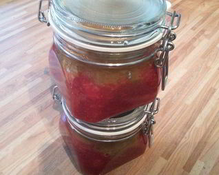 Клубнично-ревеневый мармелад