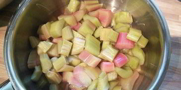 клубнично-ревеневый мармелад