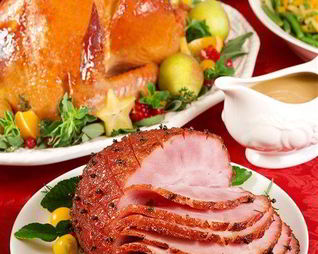Запеченная ветчина с гвоздикой в глазури из апельсинового мармелада и хрена