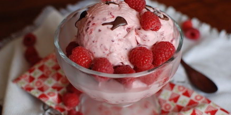 Рецепт десерта из мороженого