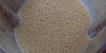 мороженое медово-лимонное с орехами