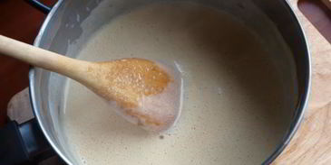 мороженое медово-лимонное с орехами