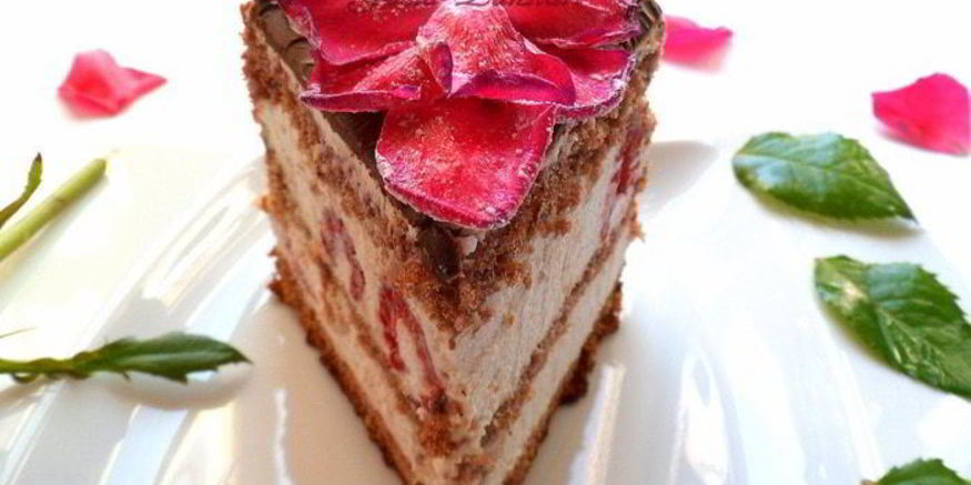 Рецепт торта-мороженого малиново-розовая симфония