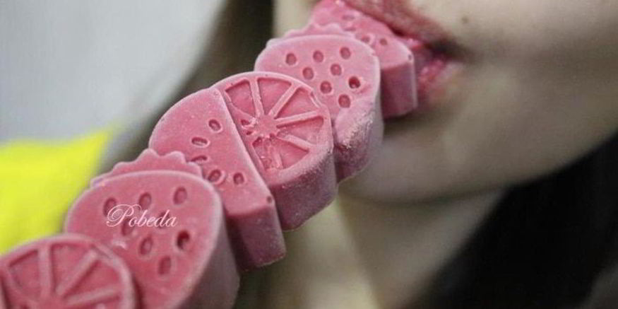 Рецепт зефирно-ягодного мороженого