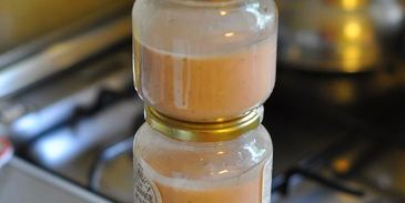 клубничный мусс с кинзой