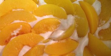 мусс из белого шоколада с персиками