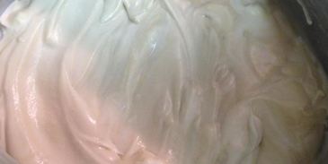 мусс из белого шоколада с персиками