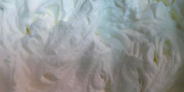 мусс из белого шоколада с персиками