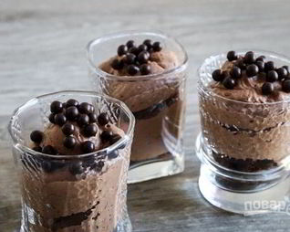 Праздничный шоколадный мусс