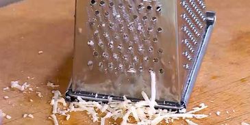 цукини, фаршированные муссом из артишоков