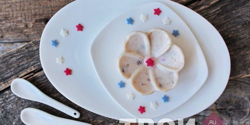 Рецепт творожного мусса с ягодами и злаками