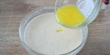 дрожжевой кулич