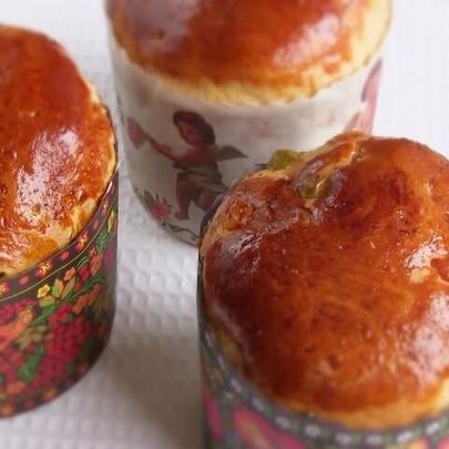 Кулич Пасхальный медовый на воде с цукатами и изюмом