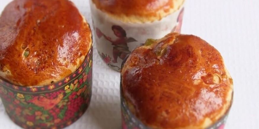 Рецепт кулича пасхального медового на воде с цукатами и изюмом
