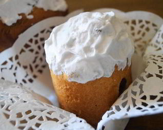 Кулич Пасхальный на взбитых яйцах с заварной глазурью