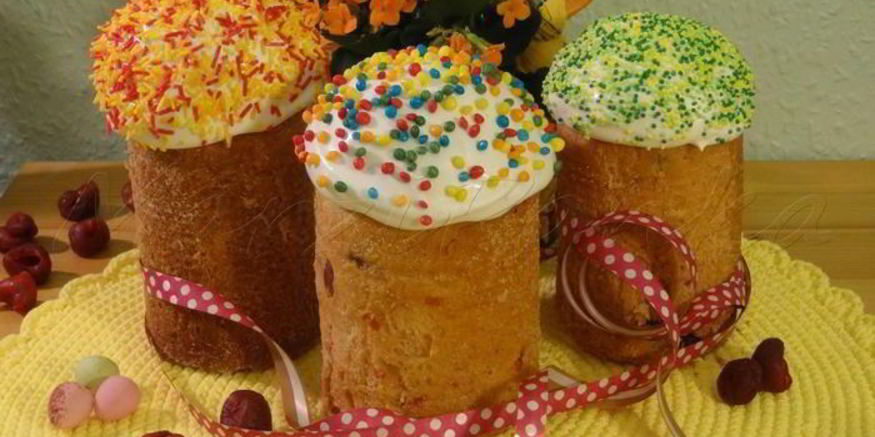 Рецепт кулича с вяленой вишней и кедровыми орешками