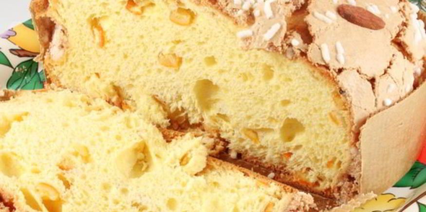 Рецепт миндального кулича с изюмом