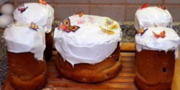 пасхальный кулич со сметаной