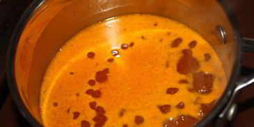 шоколадные печенья вупи-куки с облепиховым суфле