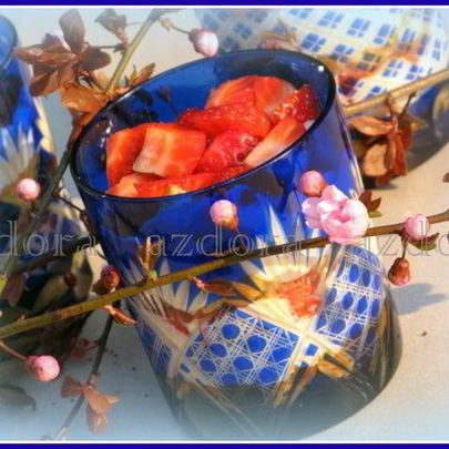 Тирамису без яиц, с рикоттой и клубникой