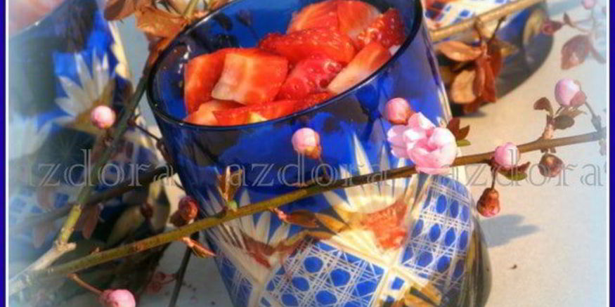 Рецепт тирамису без яиц, с рикоттой и клубникой