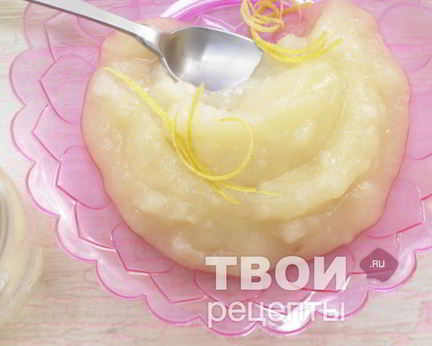 Яблочное пюре