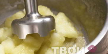 яблочное пюре