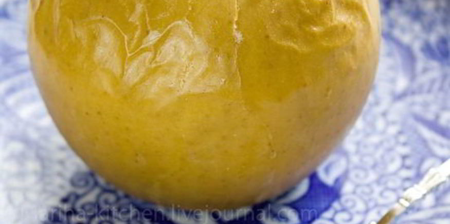 Рецепт яблок, запеченных с медом и орехами